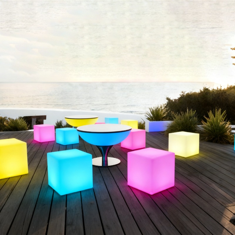 PE Plastic Illuminated LED Cub - Outdoor Furniture For Pool ulasan dan harga